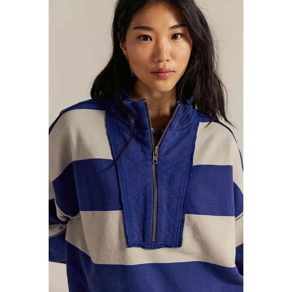 Free People We The Free Seaside Funnel Pullover Top Oversized Striped M 283854 - Picture 3 of 8